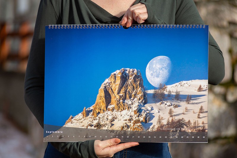 La Lune sur la montagne
